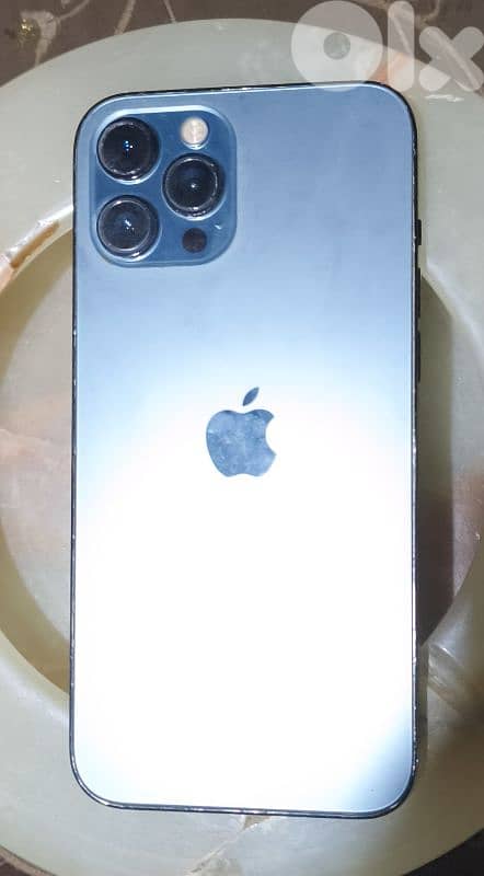 iPhone 12 Pro Max 1