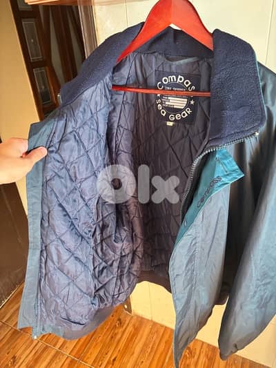COMPASS rain jacket