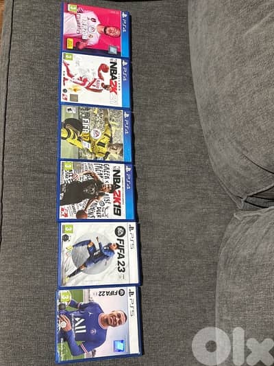 4 CDS PS4 / 2 CDS PS5