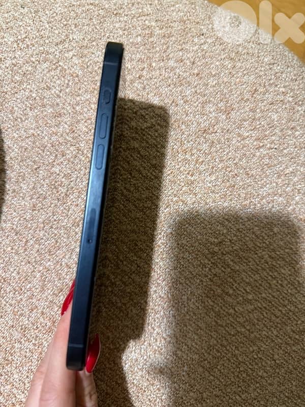 iPhone 15 Pro Max 256GB Sim/eSim– Excellent Condition 5