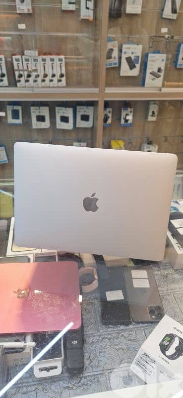 Used macbook air 13 2020 0