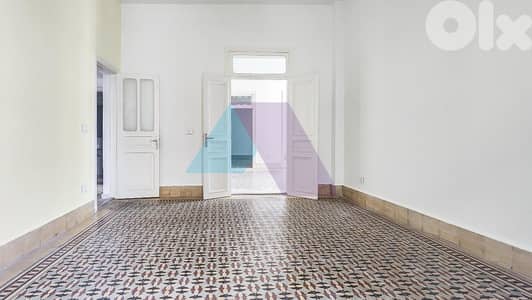 3 bedroom apartment+open view 4sale in Gemayzeh - شقة للبيع في الجميزة