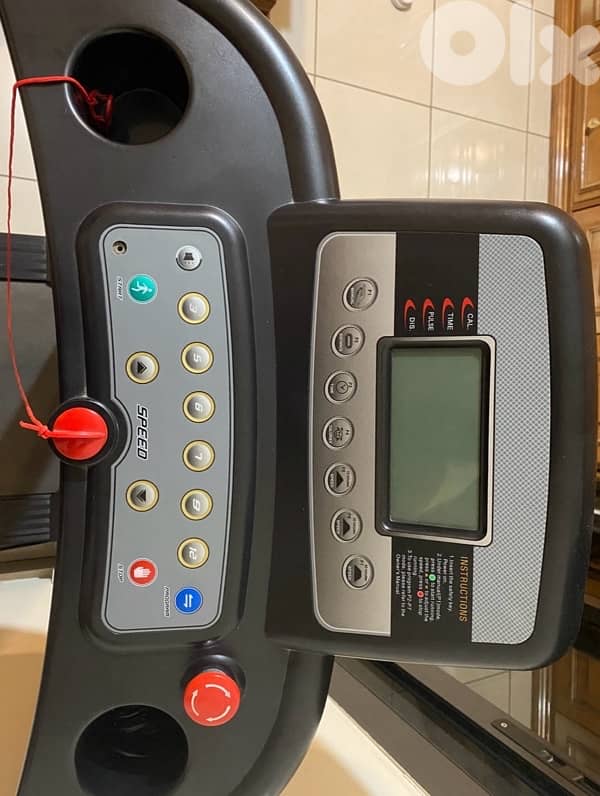 treadmill for sale excellent condition 4