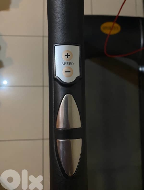 treadmill for sale excellent condition 7