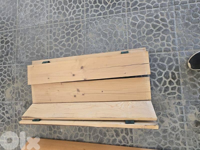 Baby crib. excellent condition. تخت أطفال زين اصلي. توصاية . 4