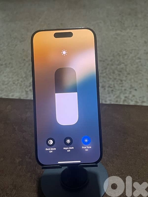 iPhone 15 pro 3