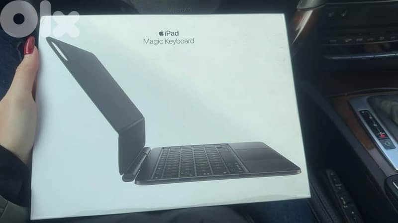Apple Magic Keyboard M4 (11-inch) – Brand New, Sealed! 0