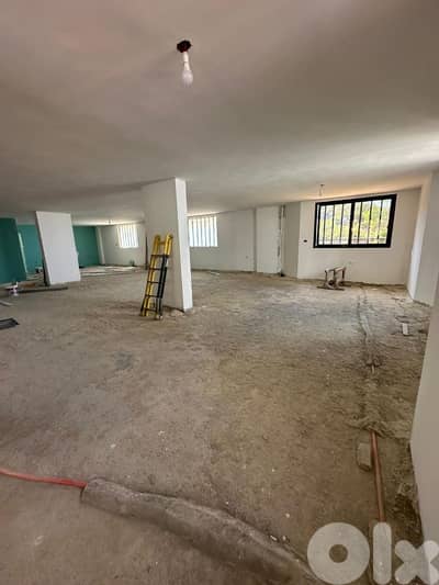 warehouse for rent in Bsalim
