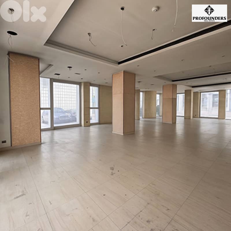 Showroom for rent in Mkalles صالة عرض للايجار في المكلس 0