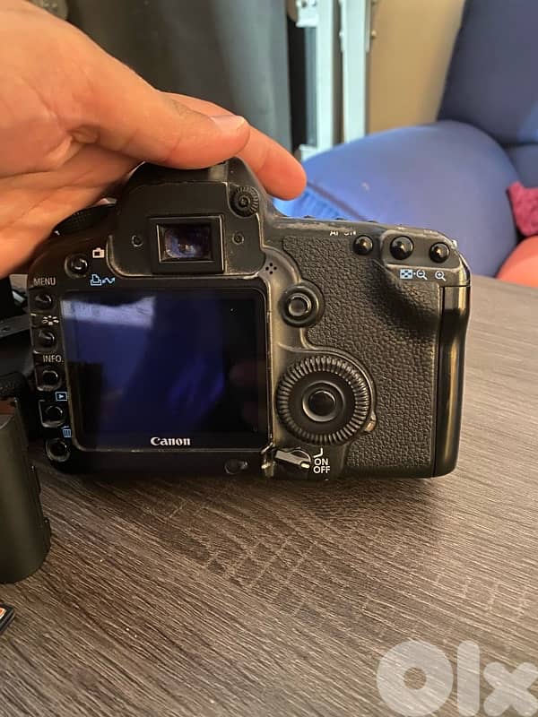 5d mark ii body + grip + charger + battery 1