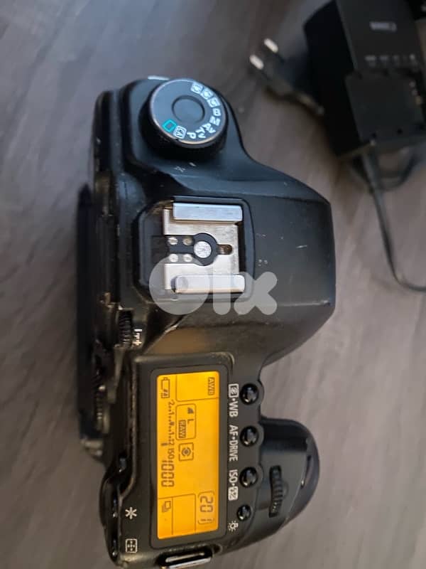 5d mark ii body + grip + charger + battery 2