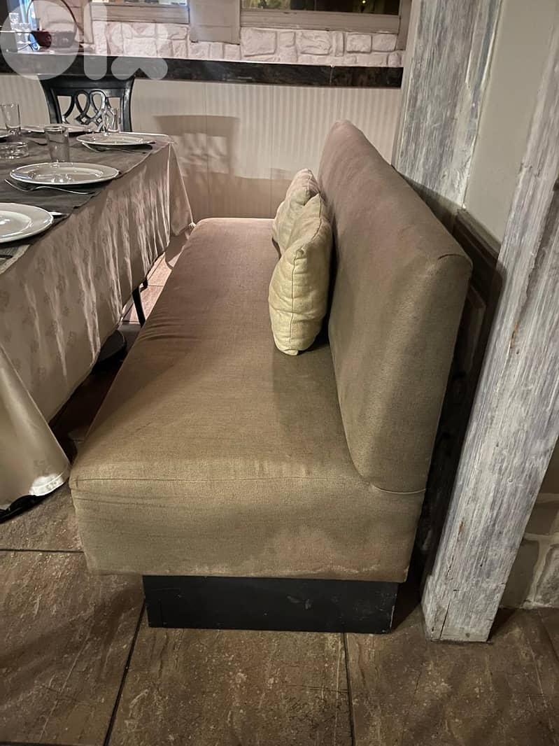 Canapes / Sofa 0