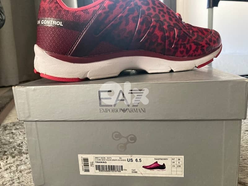 training shoes 1