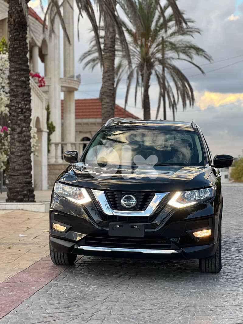 Nissan Rogue 2018 0