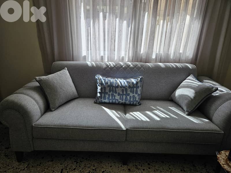 7 seats living room 0