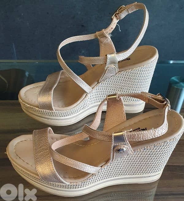 sandal Nero Giardini N36 Made inItaly like new 5$ b ashrafiye 03723895 3