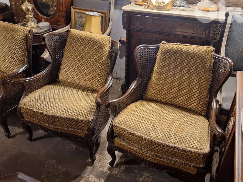 3 pieces salon in great condition 3