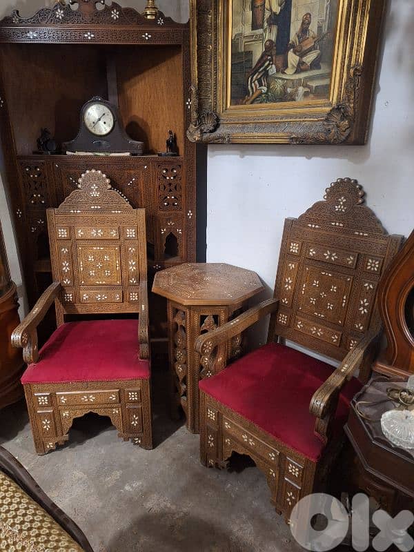 2 eastern armchairs with high tables mother of pearl 0