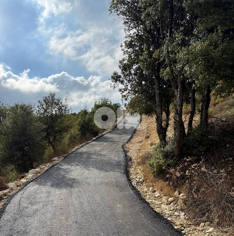 Land In Mechmech-Jbeil For Saleارض للبيع في مشمش مطلة على دير مار شربل 0