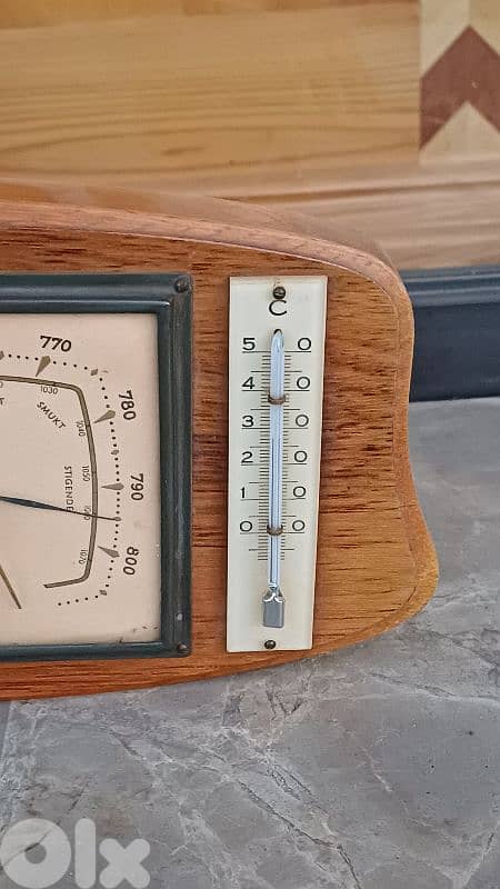 antique 3