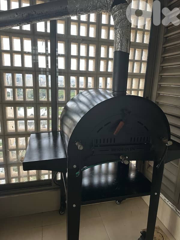Oven for outdoors- merhi group brand - excellent condition 2
