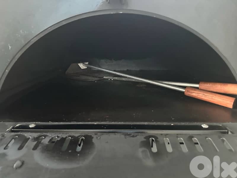 Oven for outdoors- merhi group brand - excellent condition 3