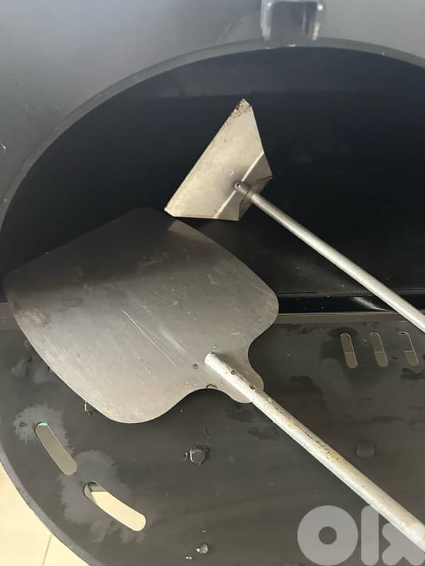 Oven for outdoors- merhi group brand - excellent condition 5