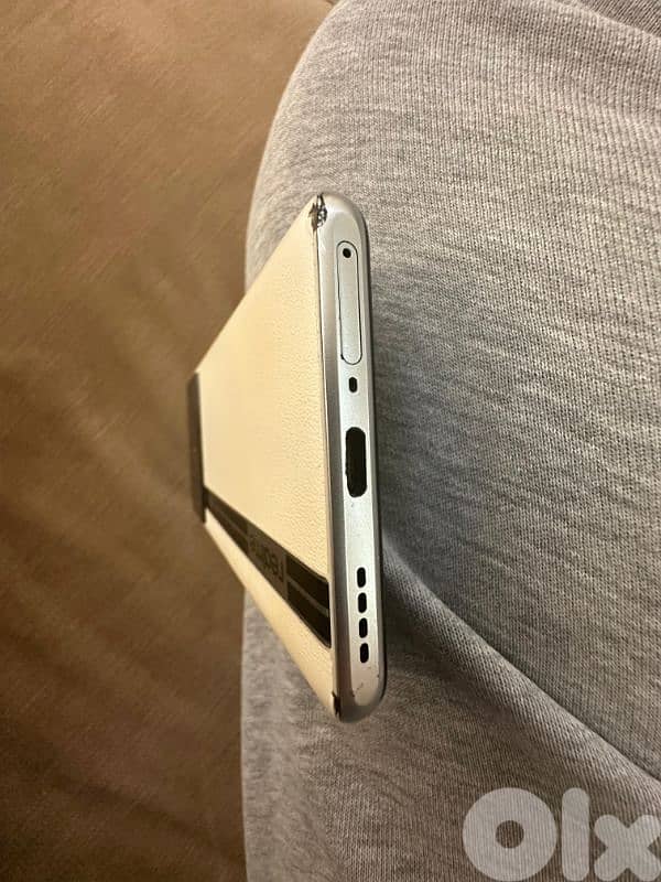 Realme Gt 5 neo SE 5