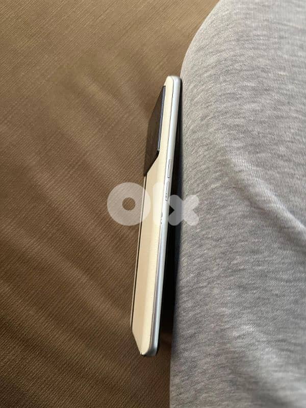 Realme Gt 5 neo SE 7