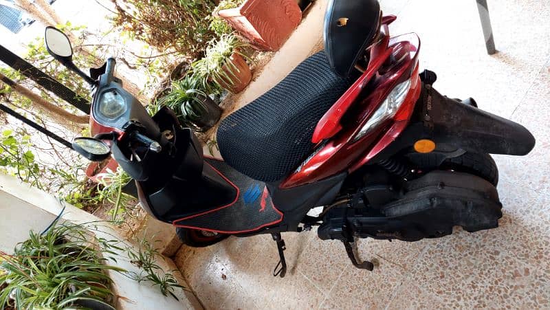 V-150 وراق معرض 1
