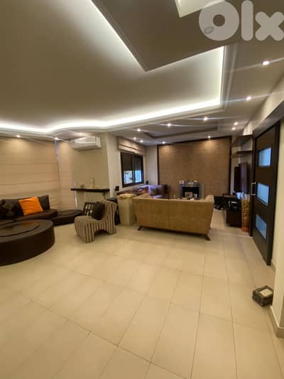 Apartment For Sale in Naccache - شقة للبيع في منطقة النقاش