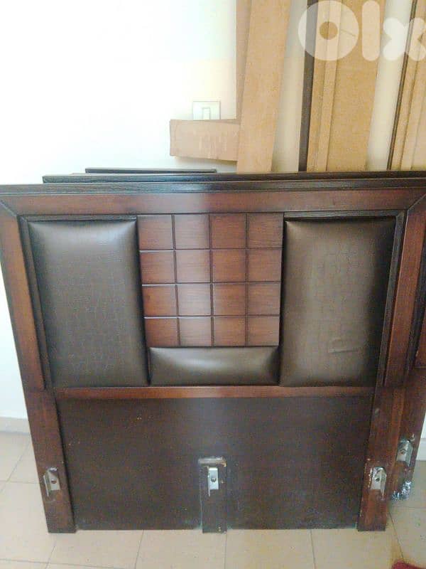 2 beds for sale 0
