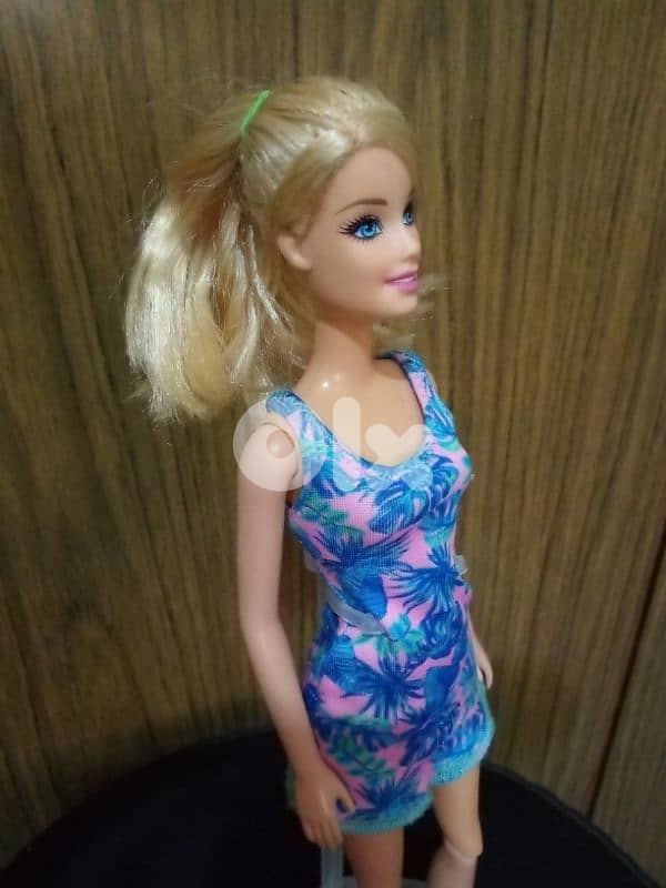 Barbie Mattel great doll 2013 Flexible legs+brand tag dress+Shoes=23$ 2