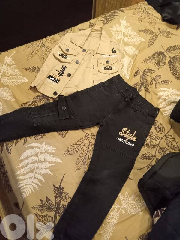 ملابس صبي ايه قطع بس 5$ 3