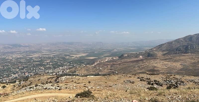One plot in Mreijat with panoramic view over Bella’s valley 2