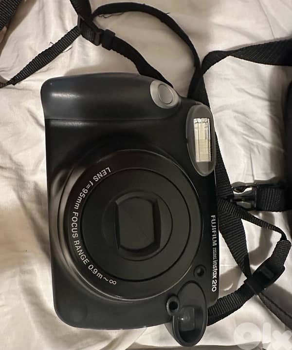 like new Insta Camera- Fujifilm instax210  + film + sony bag 4