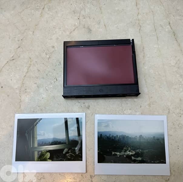 like new Insta Camera- Fujifilm instax210  + film + sony bag 7