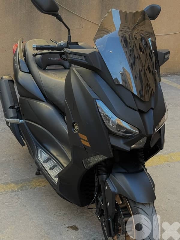 ZMAXs 2025 black matt 1