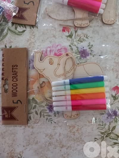 Wood crafts only 5$