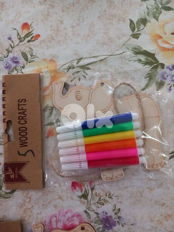 Wood crafts only 5$ 1