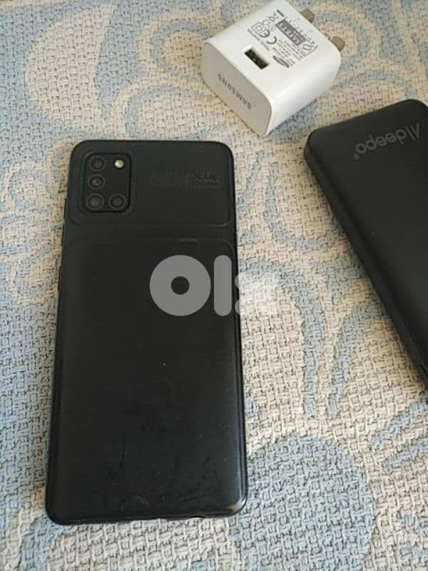 Samsung A31 + power bank (new), Price is not negotiable 1