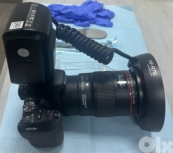 Canon 200D / Lens Macro 100 mm / ring flash / bag 2