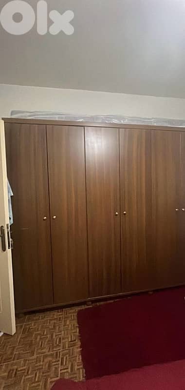 bed room 0