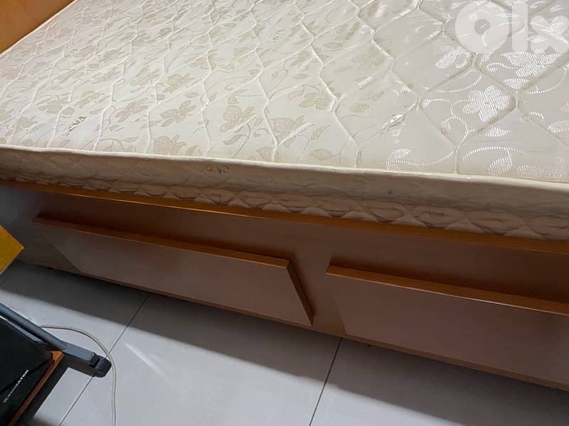 wooden bed with mattress excellent condition and two drawers 3
