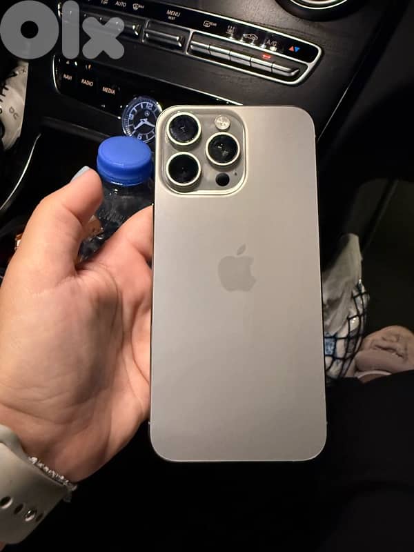 iphone 15 pro max 1