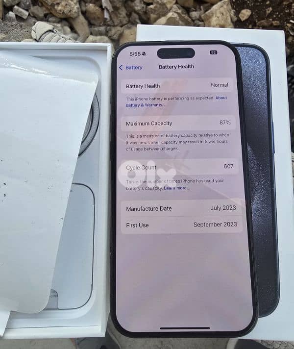 IPhone 15 Pro 256 Blue titanium 3