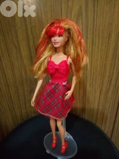 "RAYNA" Barbie ROCK 'N ROYAL ROCKSTAR like new doll 2014 Mattel=24$