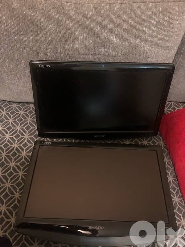 two mini tvs 0