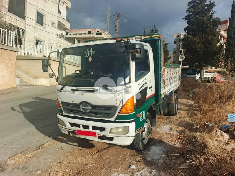 Hino 2010 0