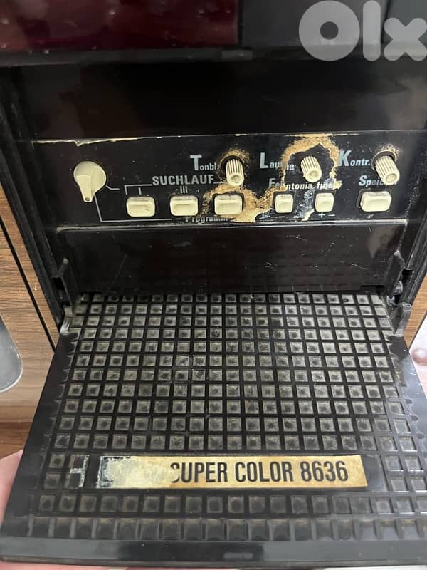 old tv antique تلفاز انتيك 2